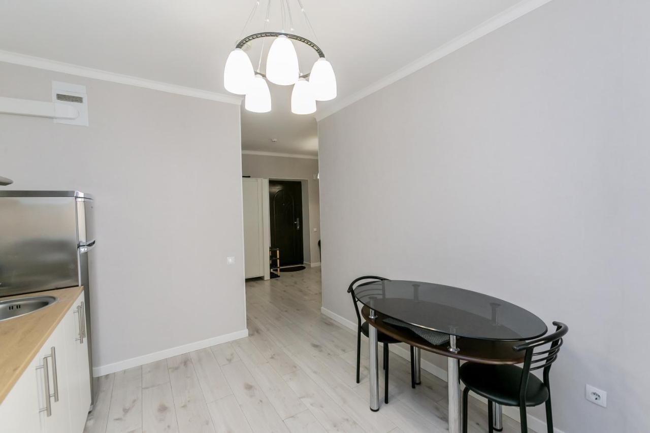 Apartament In Zona Centrala Si Parc Kischinau Exterior foto
